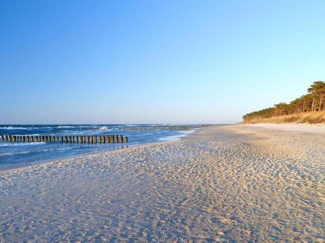 Holiday Cottages Close To The Beach, Pobierowo Exterior photo